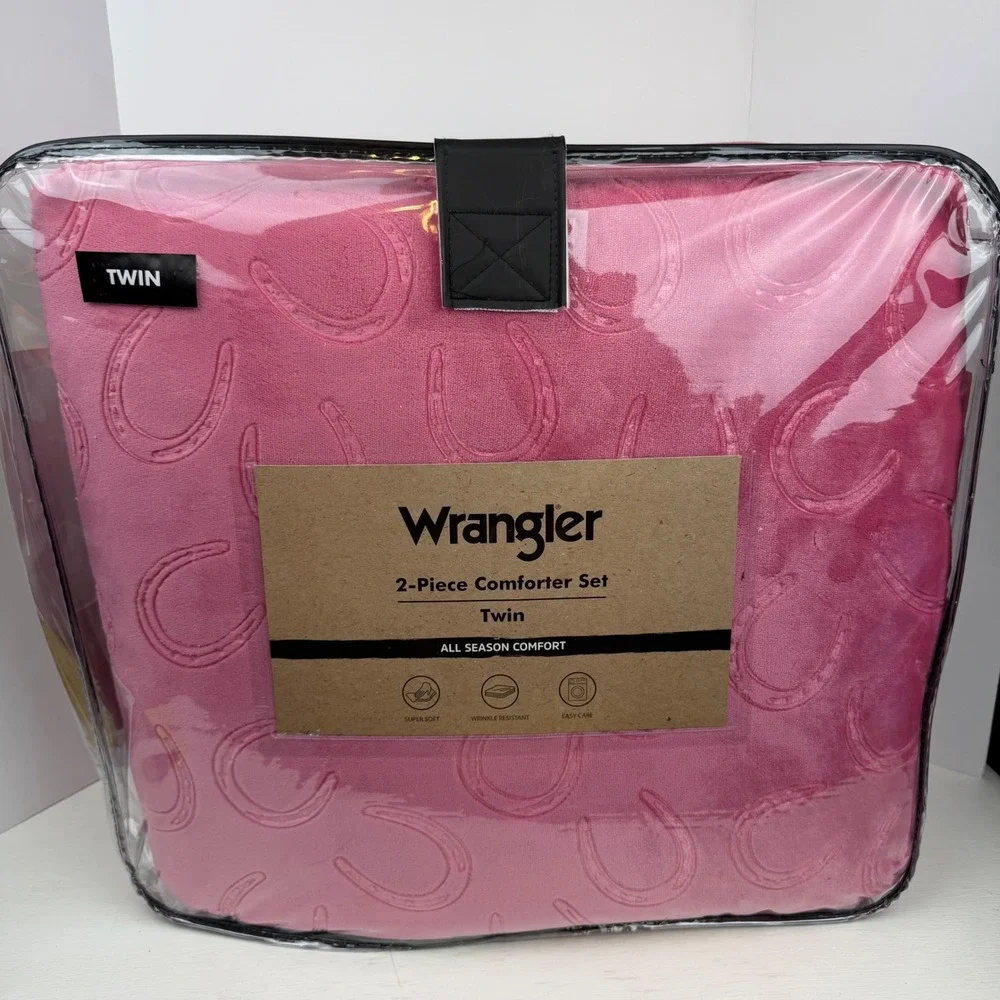 Wrangler piece comforter